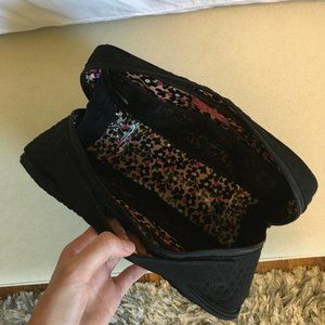Vera Bradley Blush & Brush Cosmetic Case
